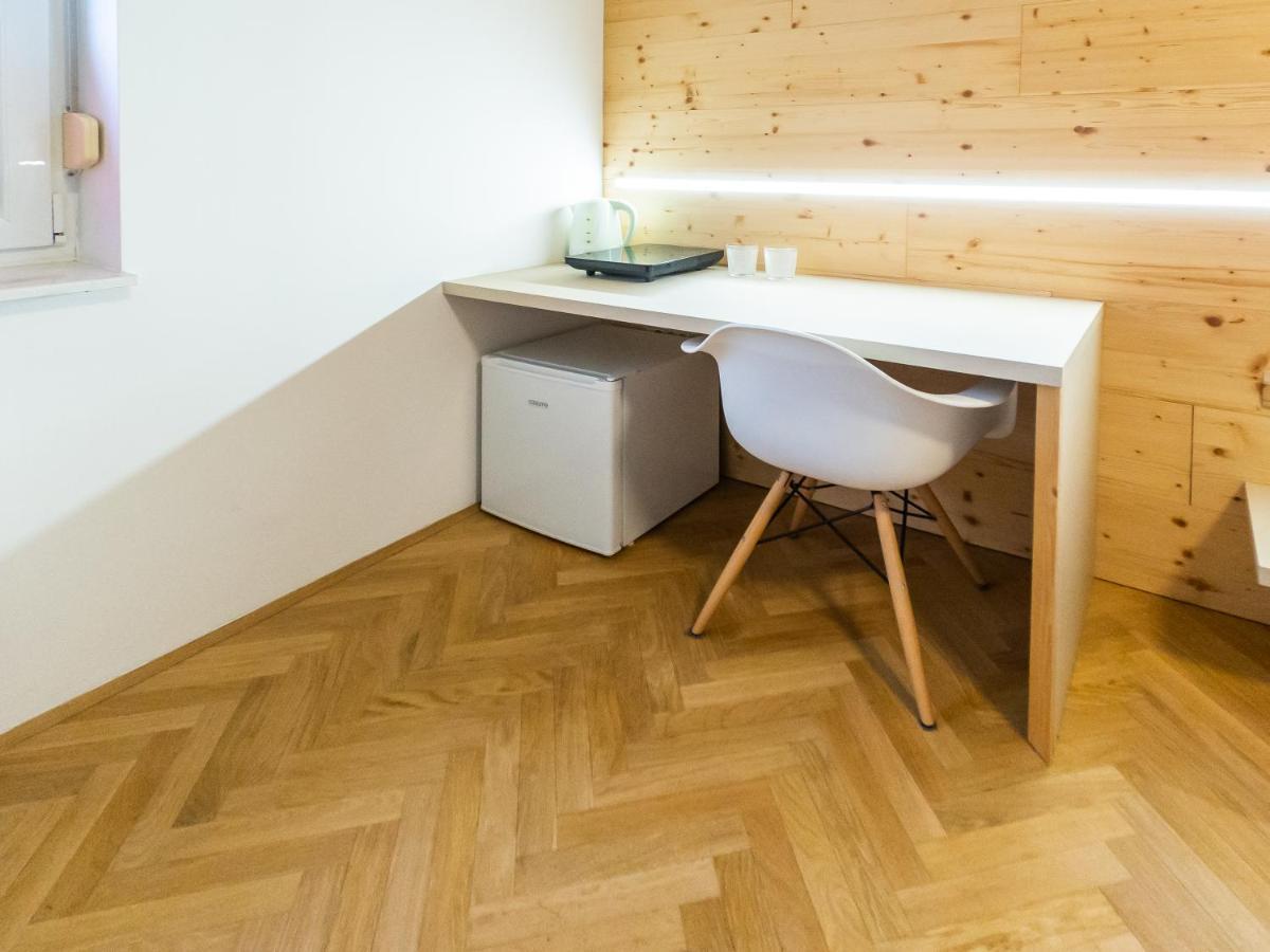 Kamr'Ca Apartment Ljubljana Ngoại thất bức ảnh